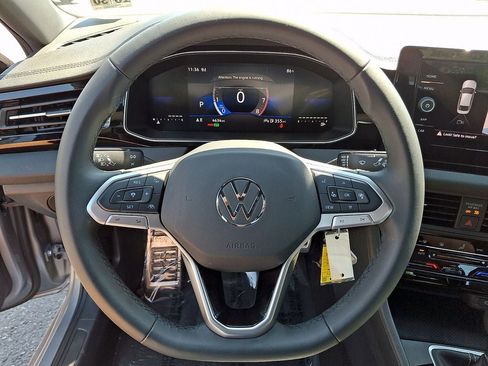 Used 2026 Volkswagen Jetta Sport FWD image 19