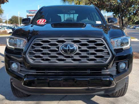 Certified 2023 Toyota Tacoma TRD Sport image 3