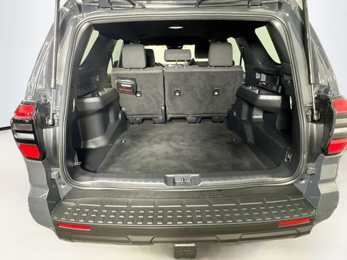 Certified 2025 Toyota 4Runner SR5 RWD image 22