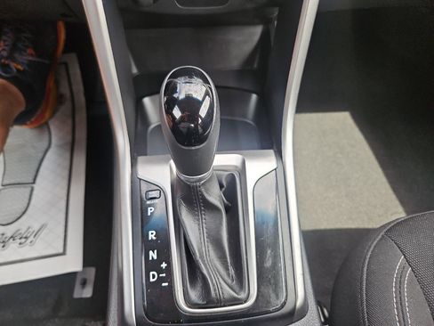 Used 2013 Hyundai Elantra GT image 30