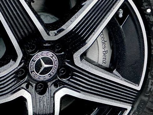 Certified 2026 Mercedes-Benz GLC 300 4MATIC image 13
