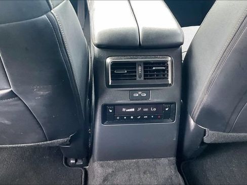 Used 2025 MAZDA CX-70 Plug-In Hybrid w/ Premium Plus AWD/4WD image 20