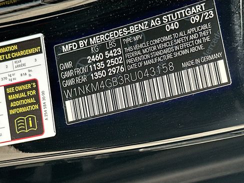 Used 2024 Mercedes-Benz GLC 300 image 37