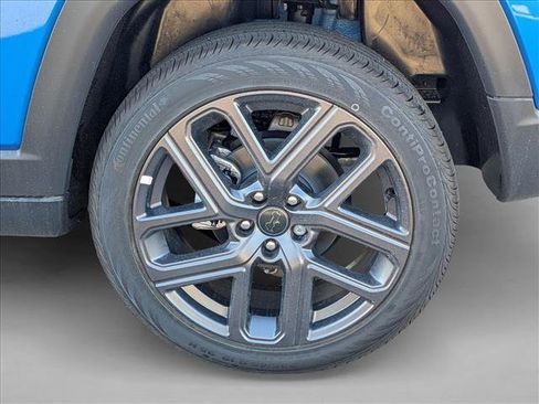 New 2026 Jeep Compass Limited image 10