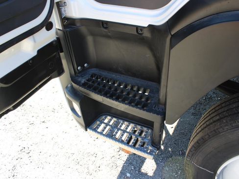 New 2025 Chevrolet Low Cab Forward 6500XD image 11