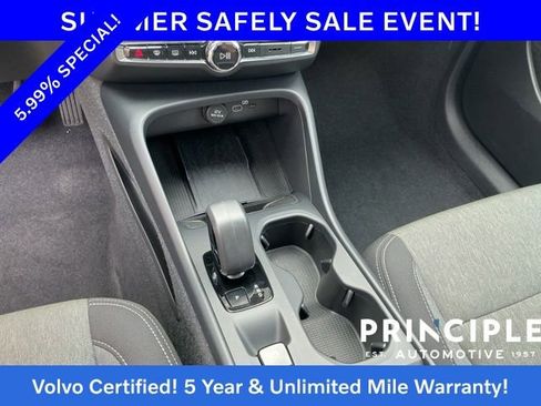 Certified 2024 Volvo XC40 B5 Core AWD/4WD image 20