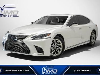 Used 2018 Lexus LS 500 w/ Accessory Package (Z1)