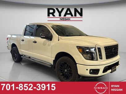 Certified 2019 Nissan Titan SL w/ Midnight Edition
