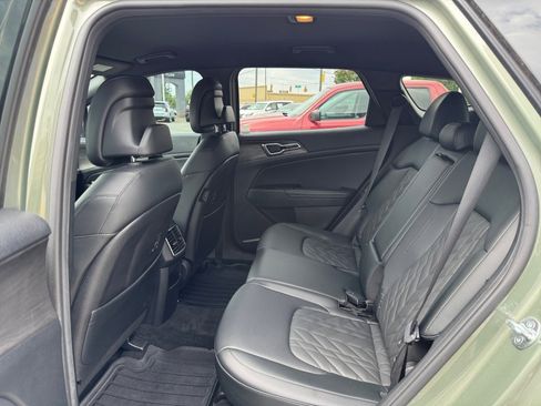 Used 2023 Kia Sportage X-Line AWD/4WD image 34