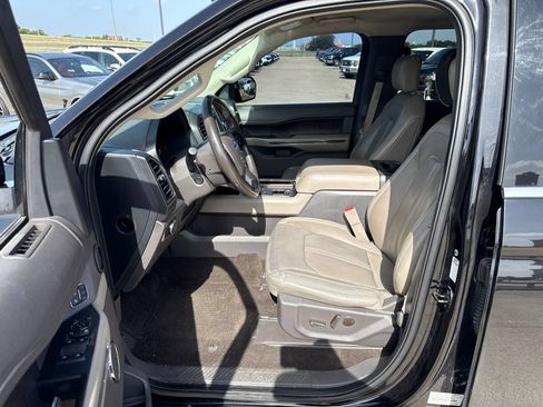 Used 2020 Ford Expedition Limited RWD image 18