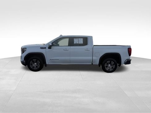 Used 2024 GMC Sierra 1500 SLT image 4