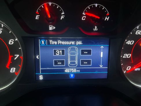 Used 2020 Chevrolet Camaro LT image 31