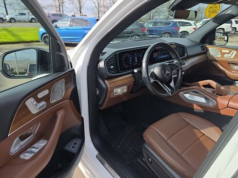 Used 2024 Mercedes-Benz GLE 350 4MATIC image 14