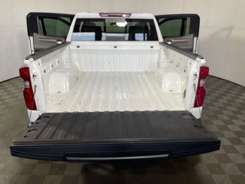 Used 2024 Chevrolet Silverado 1500 LT w/ Leather Package AWD/4WD image 22