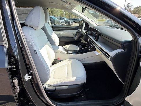 New 2026 Hyundai Tucson SEL FWD image 15