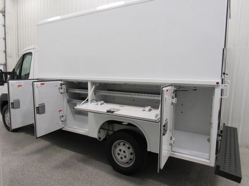 Used 2016 RAM ProMaster 2500 w/ Interior Convenience Group image 23