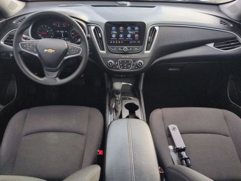 Used 2024 Chevrolet Malibu LT image 22