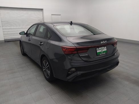 Used 2023 Kia Forte LXS FWD image 5