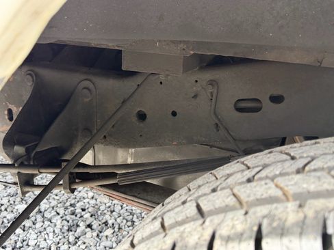 Used 2011 Ford Ranger XL AWD/4WD image 9