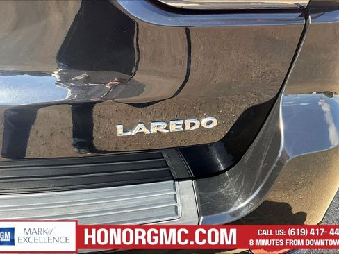 Used 2022 Jeep Grand Cherokee Laredo E w/ Security & Convenience Group AWD/4WD image 23
