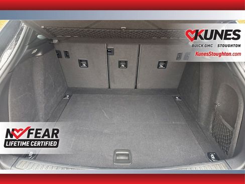 Used 2017 Porsche Macan S w/ Premium Package Plus image 18