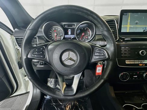 Used 2018 Mercedes-Benz GLS 450 4MATIC image 15