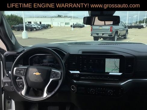 Used 2025 Chevrolet Silverado 1500 LT w/ Work Truck Package AWD/4WD image 3