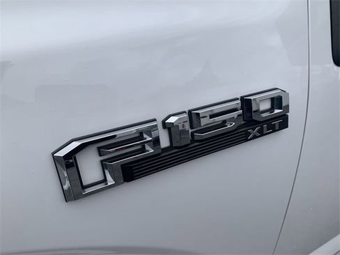 Used 2020 Ford F150 XLT w/ Equipment Group 302A Luxury image 31