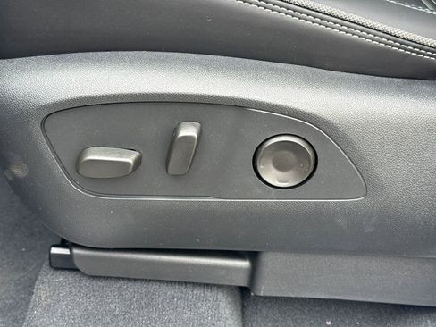 New 2025 GMC Sierra EV Denali image 19