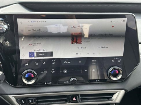 Used 2024 Lexus RX 350 AWD image 21