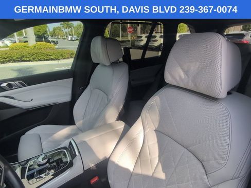 Used 2025 BMW X5 xDrive40i w/ Executive Package AWD/4WD image 20