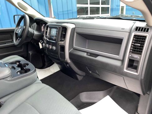 Used 2015 RAM 1500 Express w/ Black Ram 1500 Express Group image 22