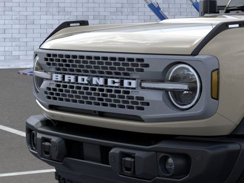 New 2026 Ford Bronco Badlands AWD/4WD image 19