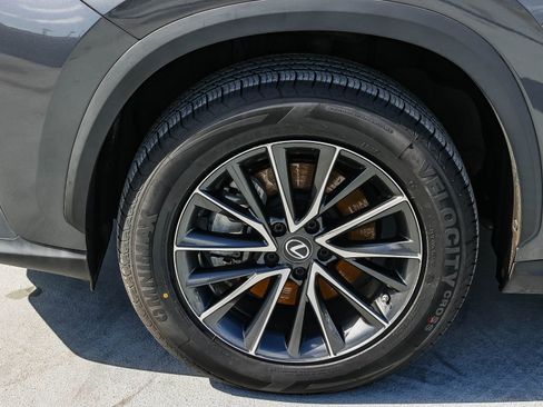 Used 2022 Lexus NX 250 FWD image 9