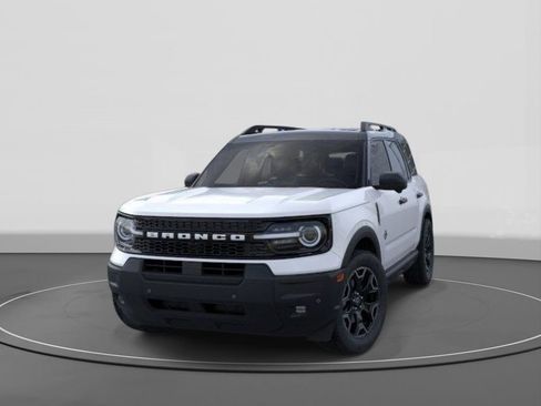 New 2026 Ford Bronco Sport Outer Banks AWD/4WD image 2