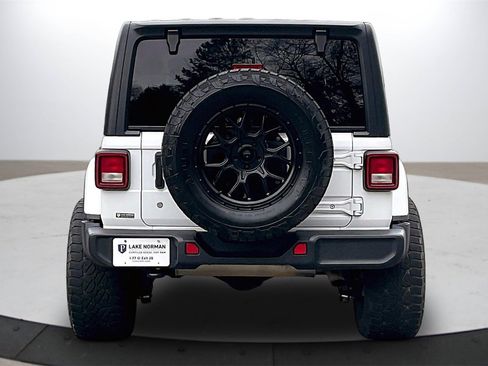 Certified 2020 Jeep Wrangler Unlimited Sahara image 8