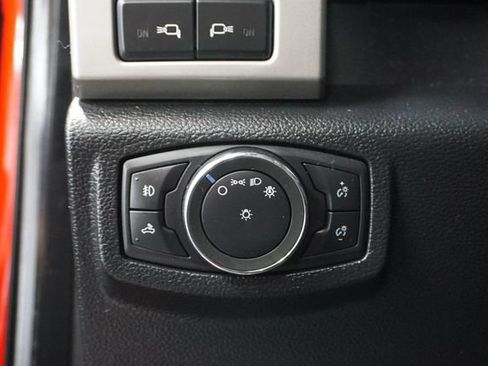 Used 2020 Ford F350 Lariat w/ Chrome Package AWD/4WD image 11