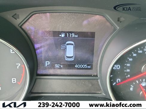 Used 2021 Kia Sedona EX FWD image 28