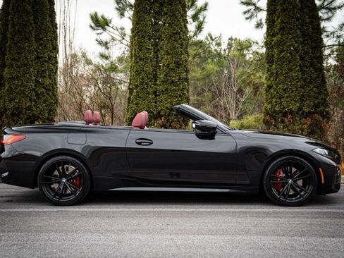 Used 2023 BMW M440i Convertible w/ Premium Package image 12