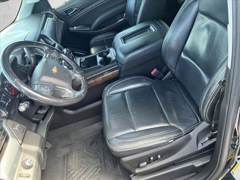 Used 2019 Chevrolet Tahoe LS RWD image 9