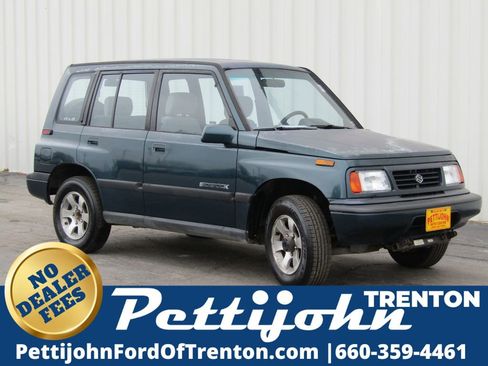 Used 1995 Suzuki Sidekick JLX image 1