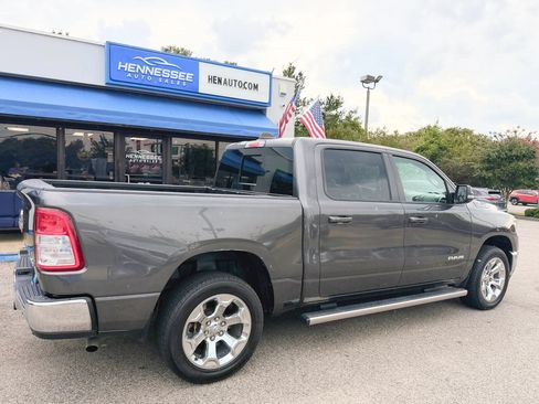 Used 2022 RAM 1500 Big Horn AWD/4WD image 11