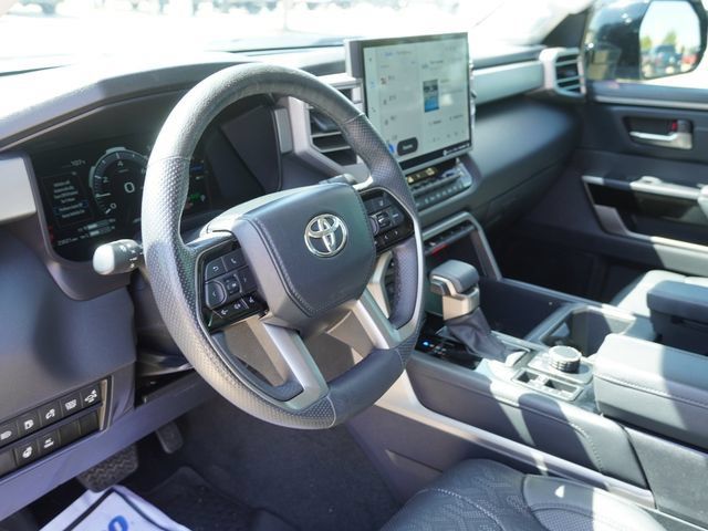 Used 2024 Toyota Tundra Limited AWD/4WD image 18