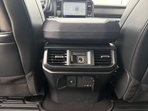 Used 2025 Ford F150 Raptor AWD/4WD image 24