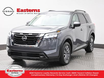 Used 2025 Nissan Pathfinder SV