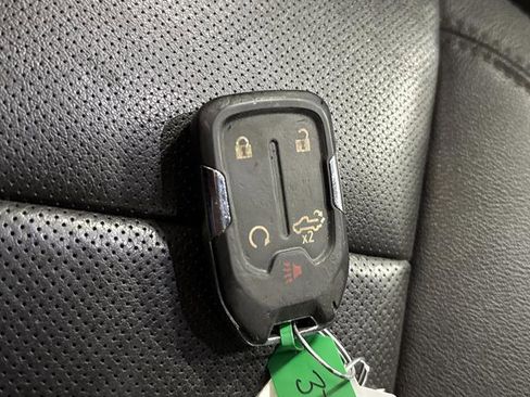 Used 2022 Chevrolet Silverado 2500 LTZ w/ LTZ Plus Package image 28