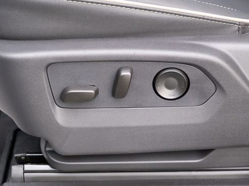 New 2026 Chevrolet Suburban Premier image 13