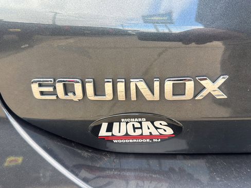 Used 2023 Chevrolet Equinox LT image 41