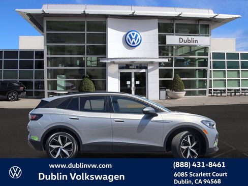 Used 2023 Volkswagen ID.4 Pro S RWD image 3