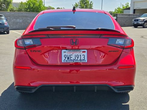 Used 2025 Honda Civic Sport image 5